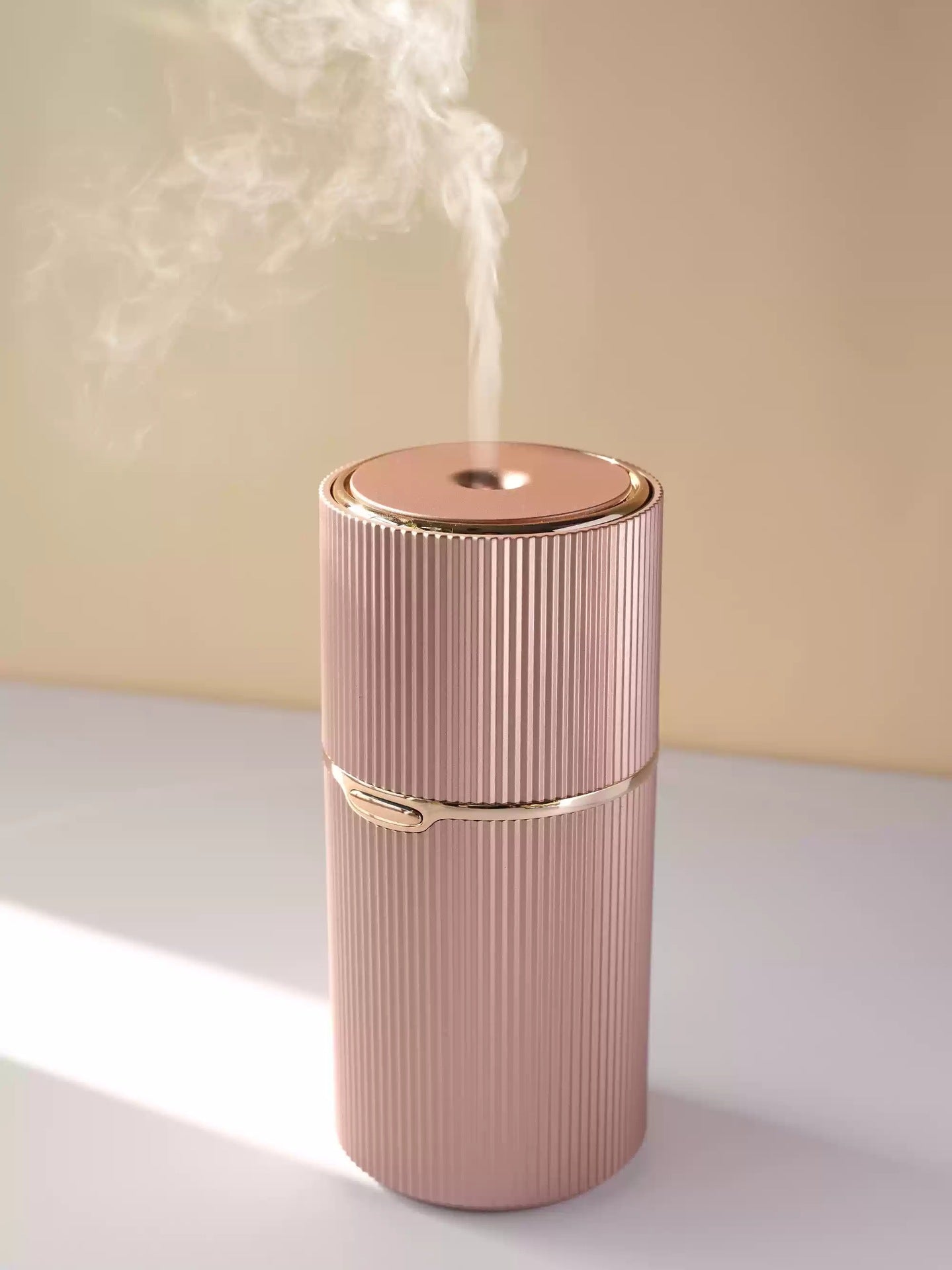 Mini vertical striped fragrance diffuser